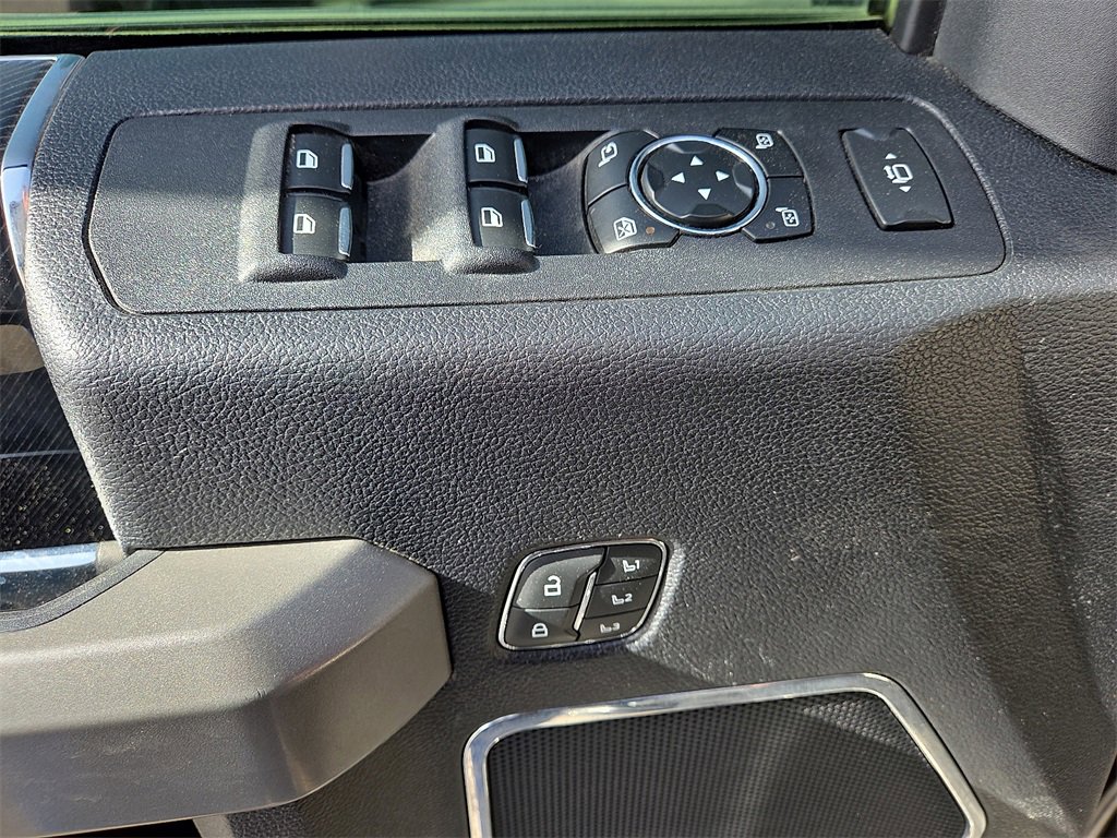 Certified 2021 Ford F250 Platinum w/ FX4 Off-Road Package image 21