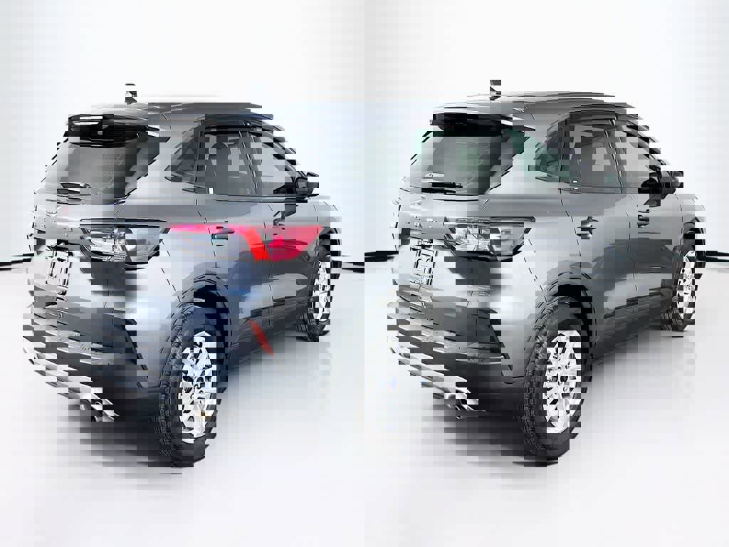 Certified 2022 Ford Escape S image 5
