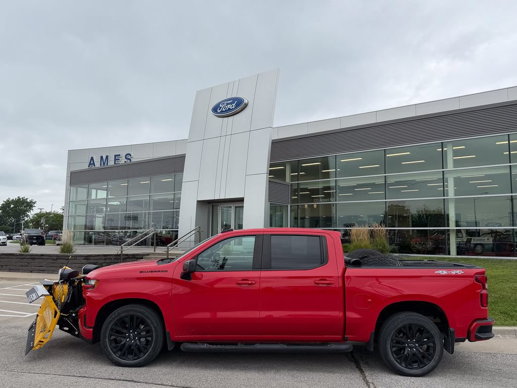 Used 2020 Chevrolet Silverado 1500 RST w/ Rally Edition AWD/4WD image 3
