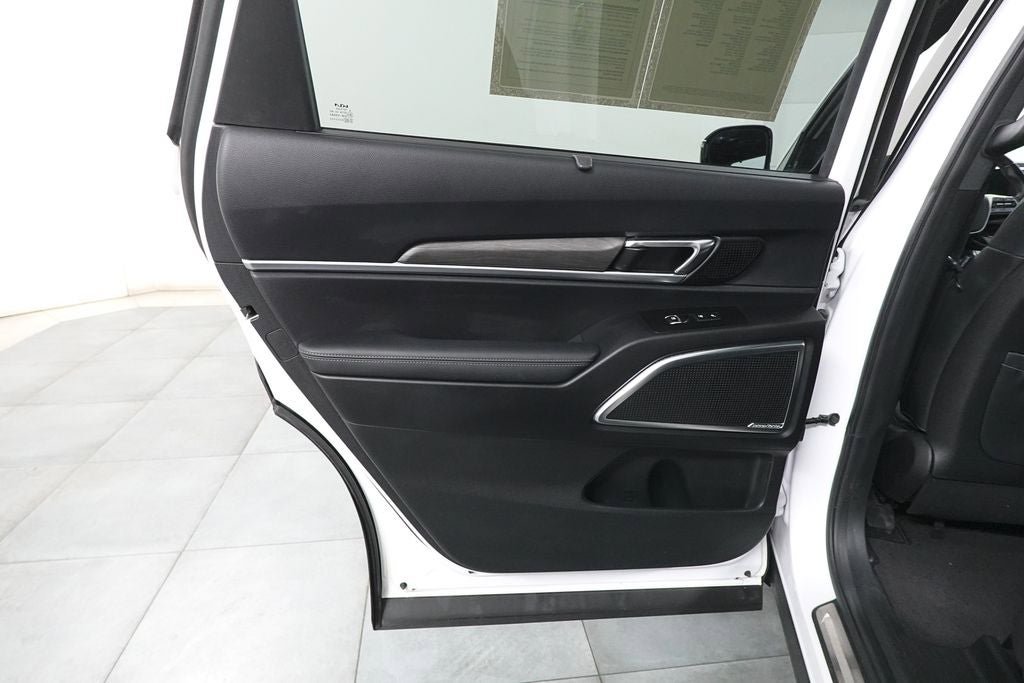 Used 2023 Kia Telluride SX X-Pro AWD/4WD image 30