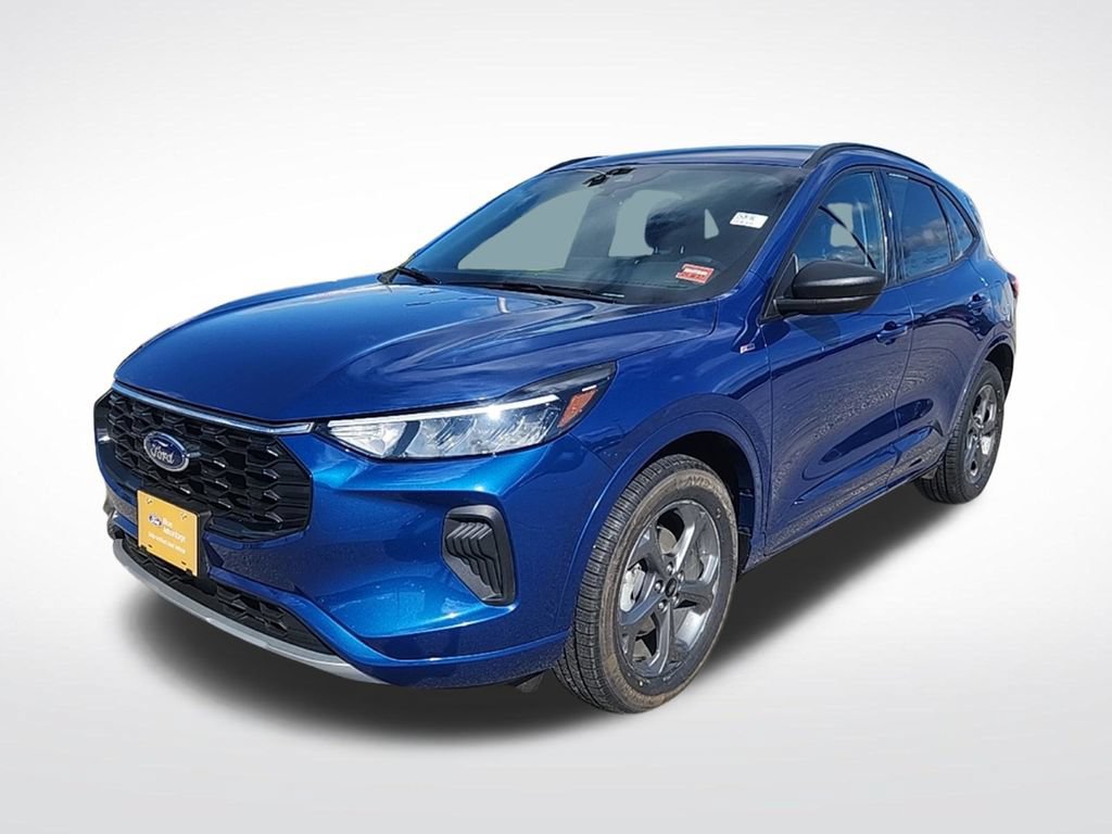 Certified 2023 Ford Escape ST-Line w/ Tech Pack #1 AWD/4WD image 3
