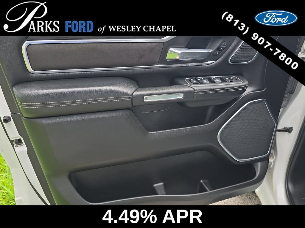 Used 2023 RAM 1500 Laramie AWD/4WD image 16