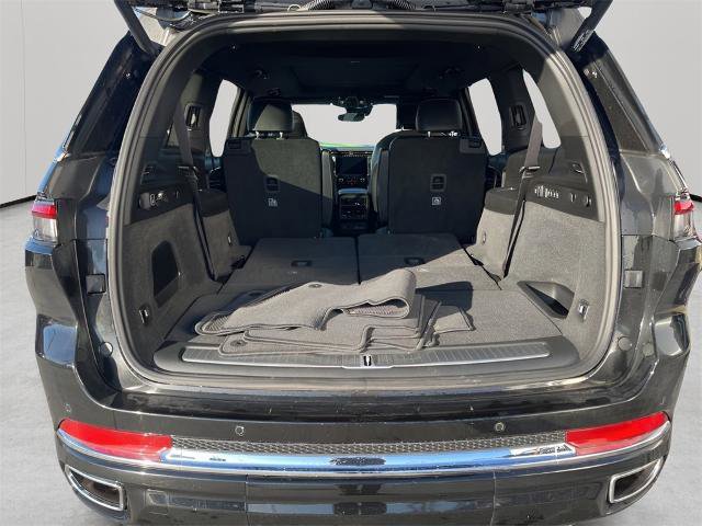 Used 2021 Jeep Grand Cherokee L Overland w/ Luxury Tech Group IV image 23