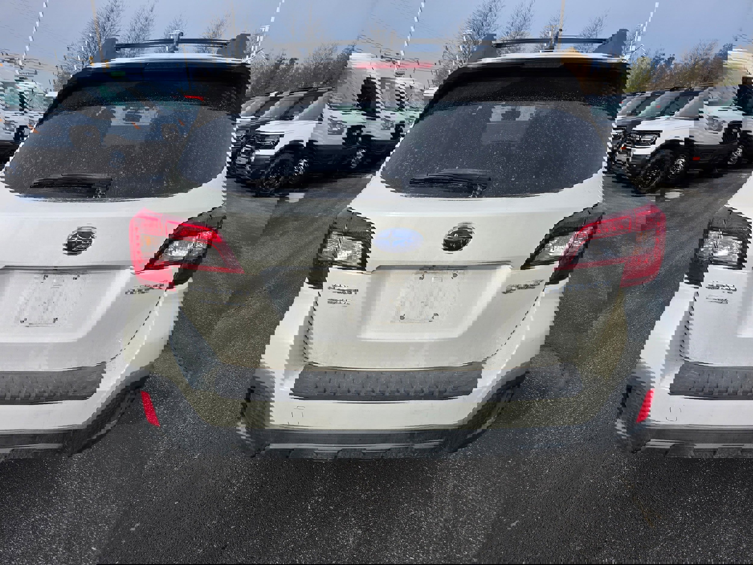 Used 2019 Subaru Outback 2.5i Premium w/ Popular Package #2 image 4