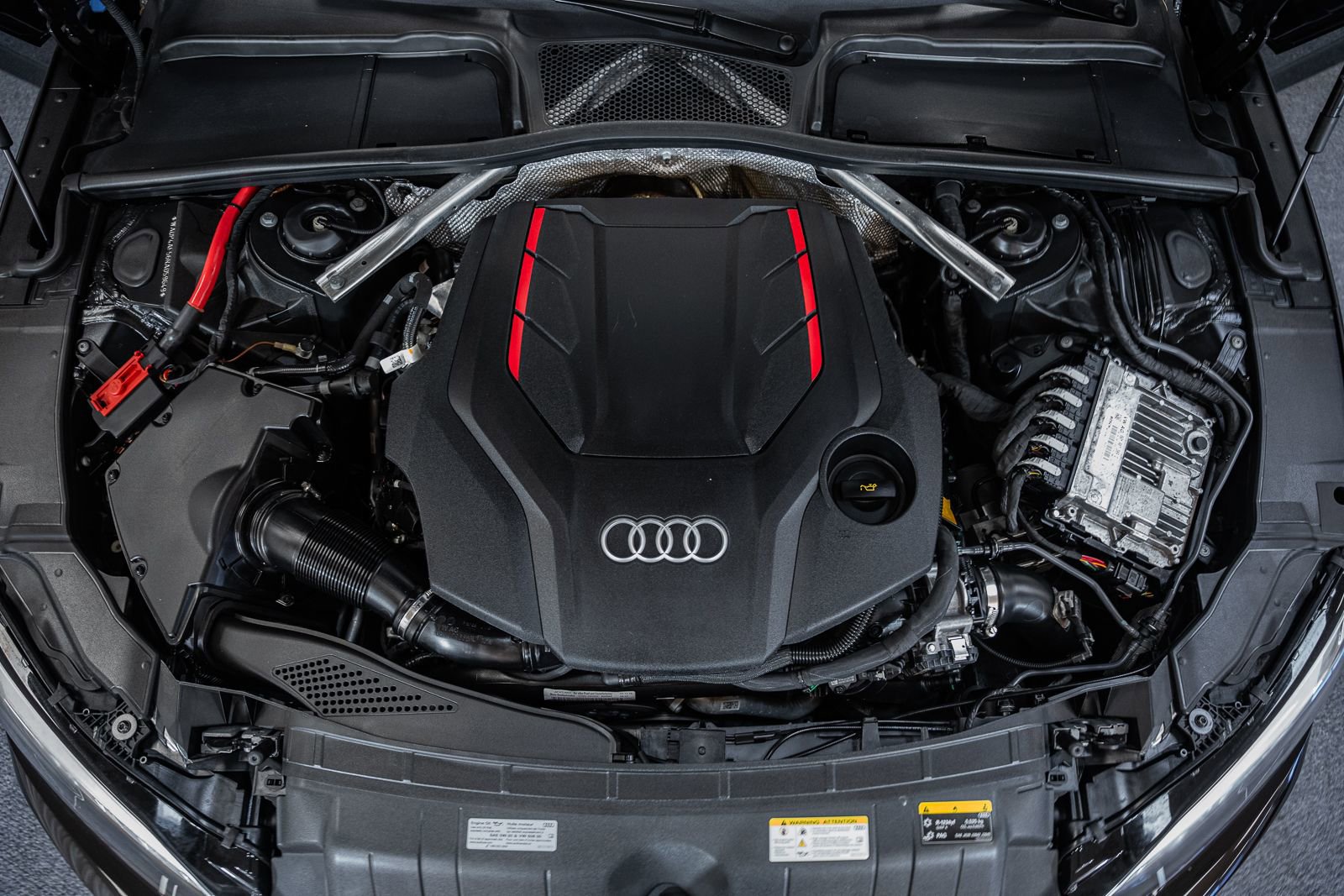 Used 2024 Audi S5 Premium Plus w/ Premium Plus AWD/4WD image 19