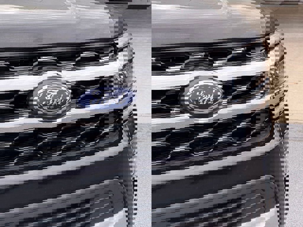 Certified 2024 Ford Expedition Limited image 11