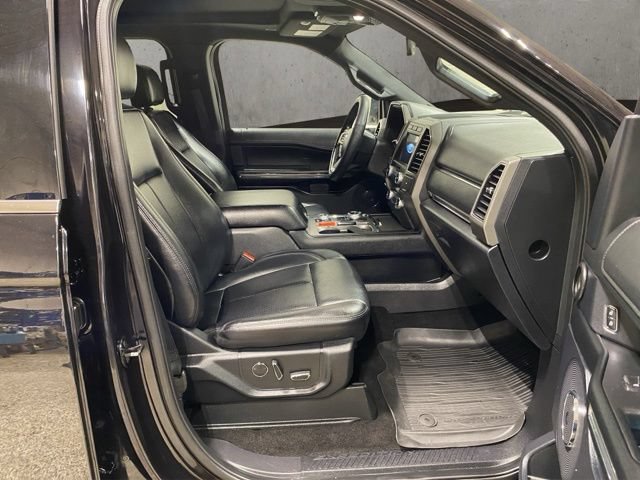 Certified 2019 Ford Expedition XLT w/ Equipment Group 202A AWD/4WD image 20