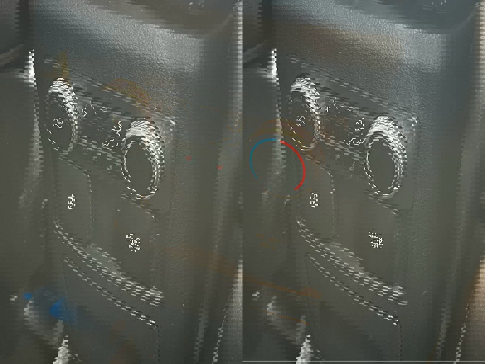 Certified 2023 Ford Explorer Limited w/ Limited Technology Package image 41