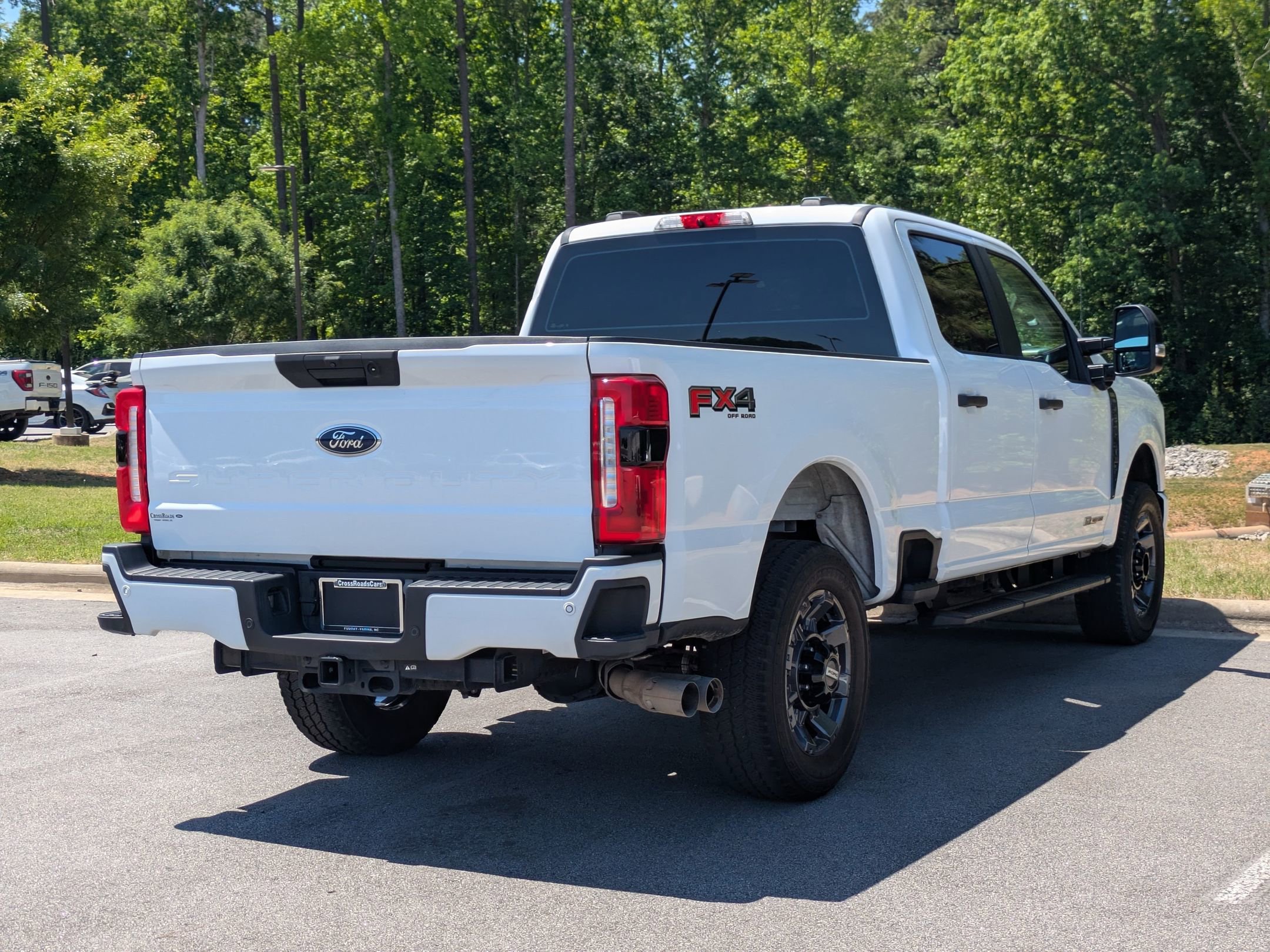 Certified 2024 Ford F250 XL w/ STX Appearance Package AWD/4WD image 3
