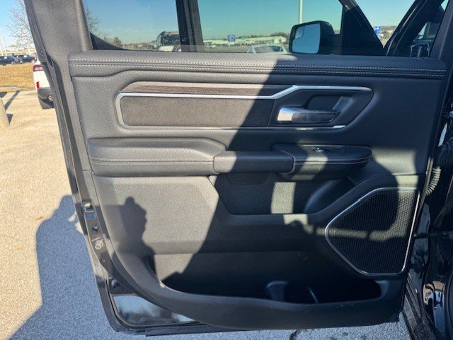 Used 2025 RAM 1500 Laramie w/ Sport Appearance Package image 26