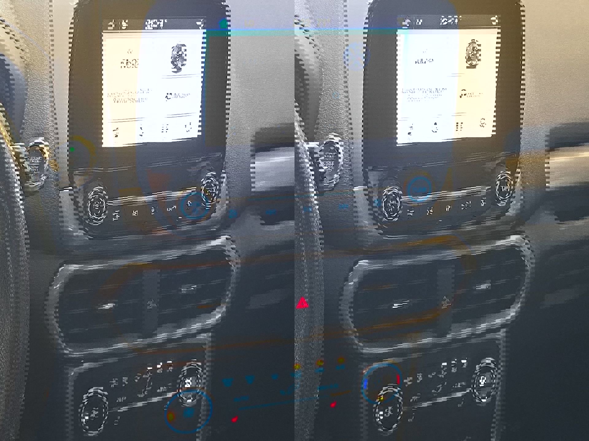 Certified 2019 Ford EcoSport SE image 16