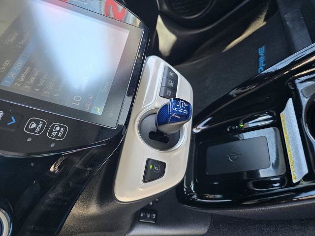 Used 2018 Toyota Prius Prime Premium w/ Carpet Mat Package FWD image 16