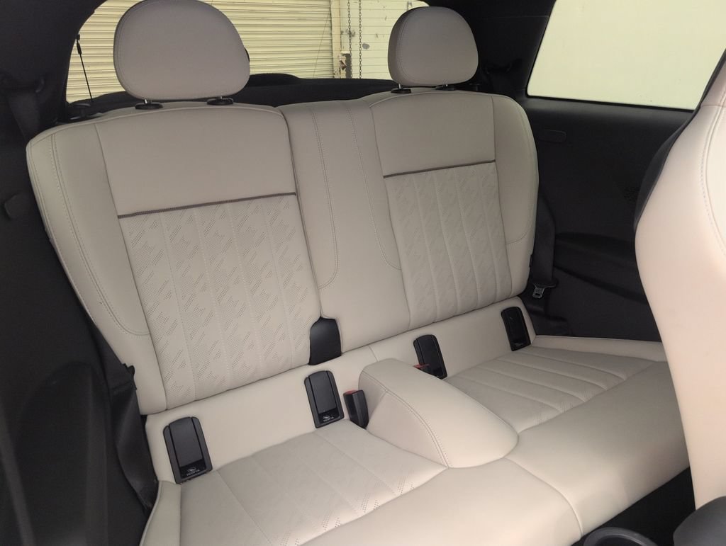 Used 2025 MINI Cooper S FWD image 17