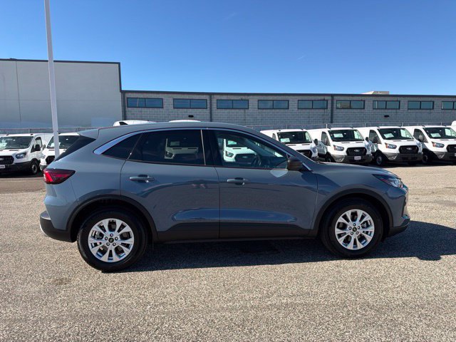 Certified 2023 Ford Escape Active FWD image 5