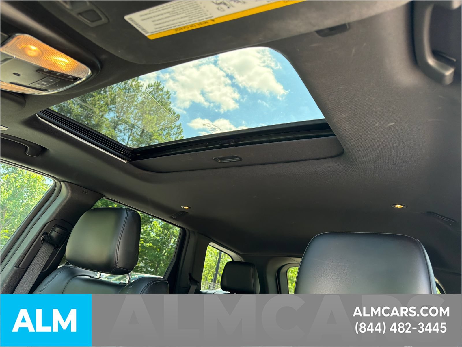 Used 2020 Jeep Grand Cherokee Limited AWD/4WD image 39