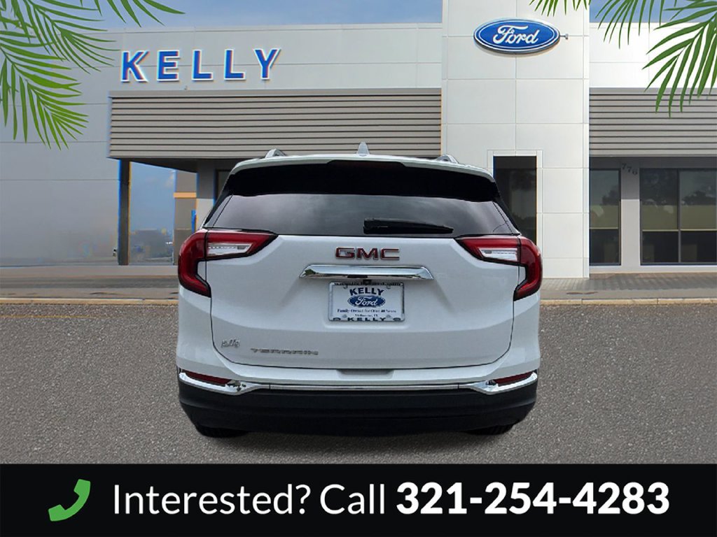 Used 2024 GMC Terrain SLT FWD image 4