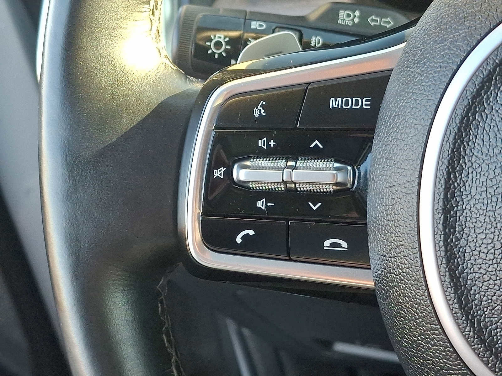 Used 2022 Kia Sorento SX Prestige image 23