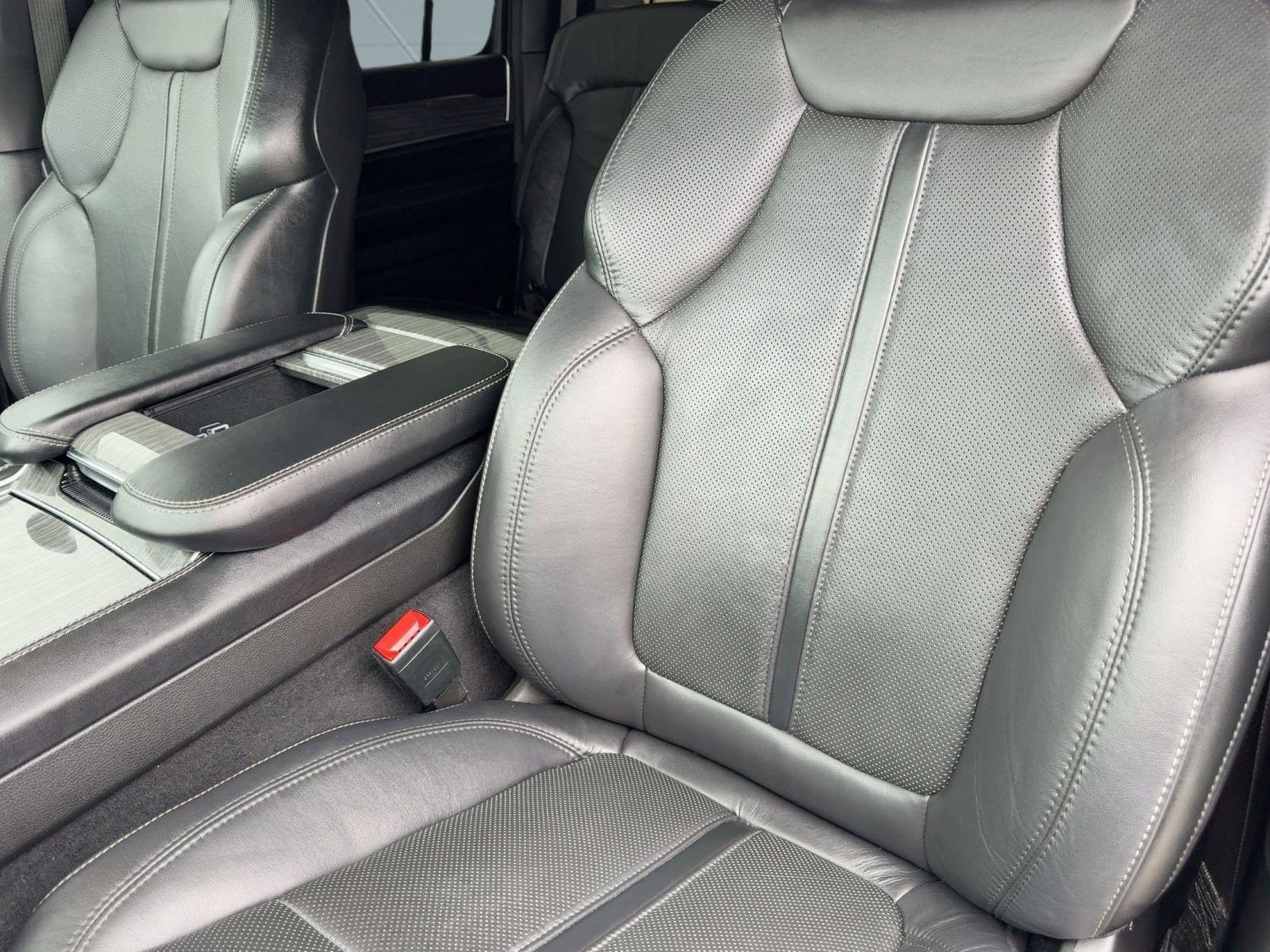 Used 2022 Jeep Wagoneer Series II image 22