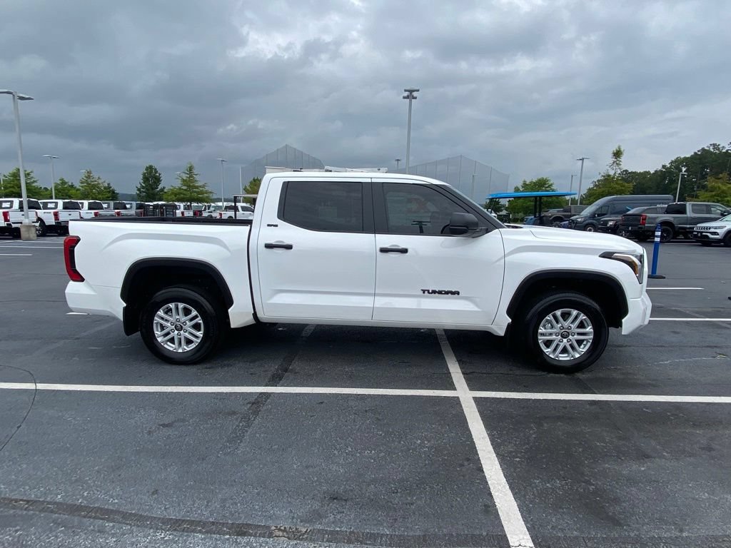 Used 2025 Toyota Tundra SR5 AWD/4WD image 8
