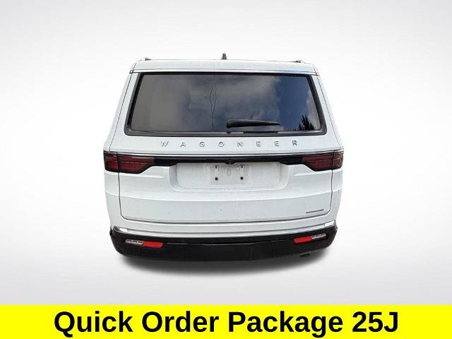 Used 2024 Jeep Wagoneer Series II AWD/4WD image 4