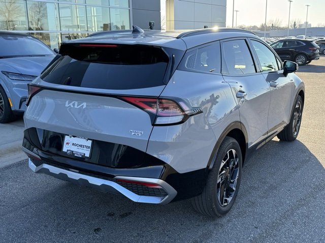 Used 2024 Kia Sportage SX image 3