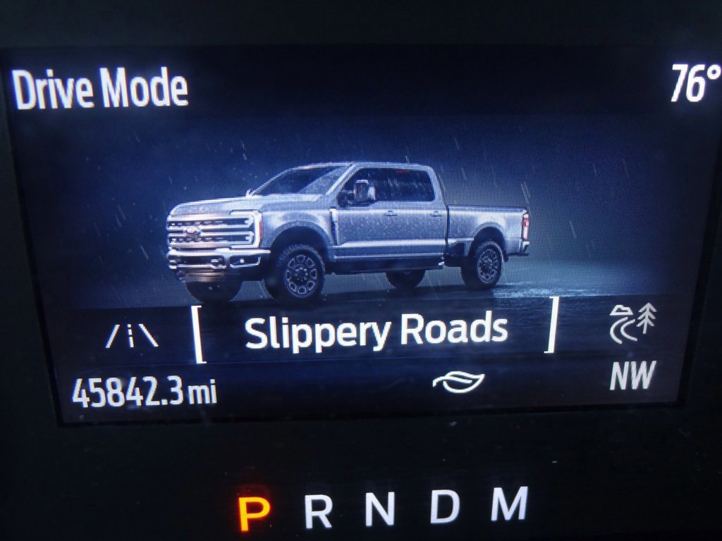 Certified 2024 Ford F250 XLT image 28