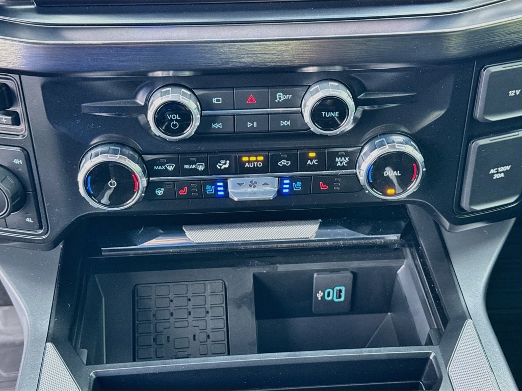 Certified 2025 Ford F350 Lariat w/ Lariat Ultimate Package AWD/4WD image 16