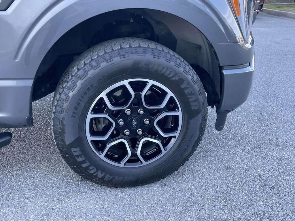 Certified 2023 Ford F150 XLT w/ Equipment Group 302A High image 7