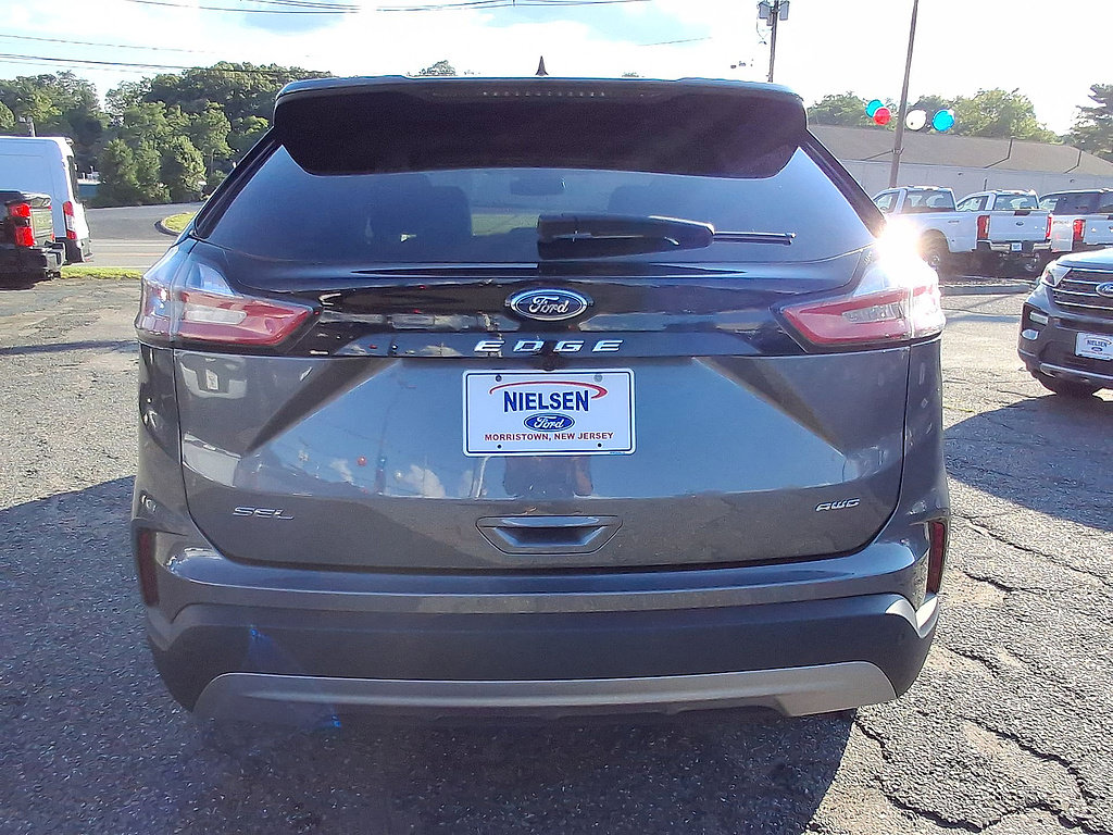 Certified 2024 Ford Edge SEL w/ Convenience Package AWD/4WD image 29