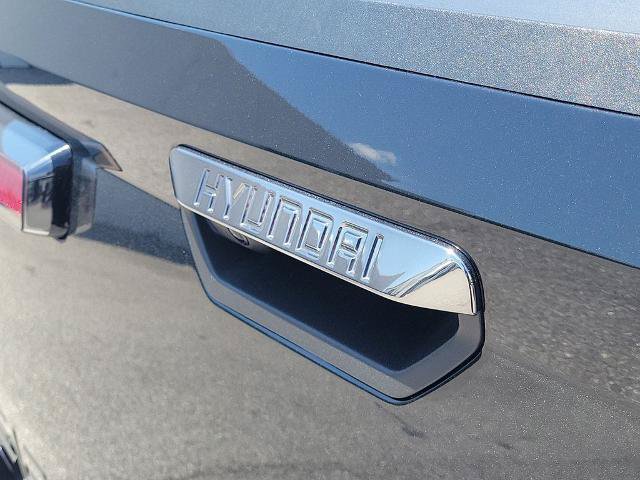Used 2023 Hyundai Santa Cruz Limited AWD/4WD image 9