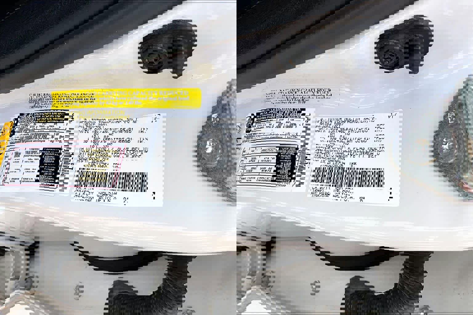 Used 2018 Toyota Tundra SR5 w/ SR5 Upgrade Package image 36