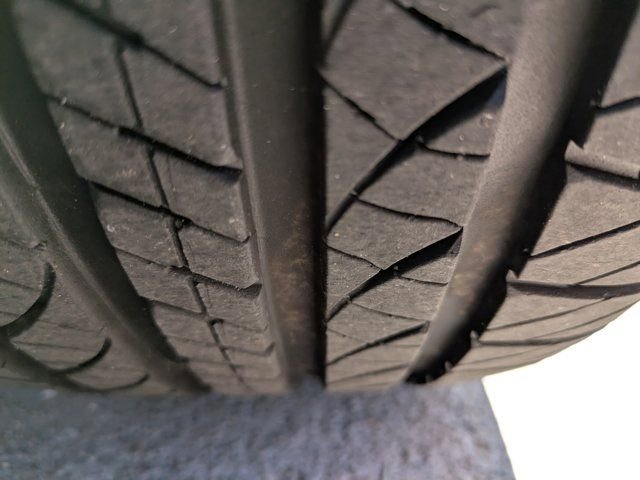 Used 2020 Toyota Camry SE image 11