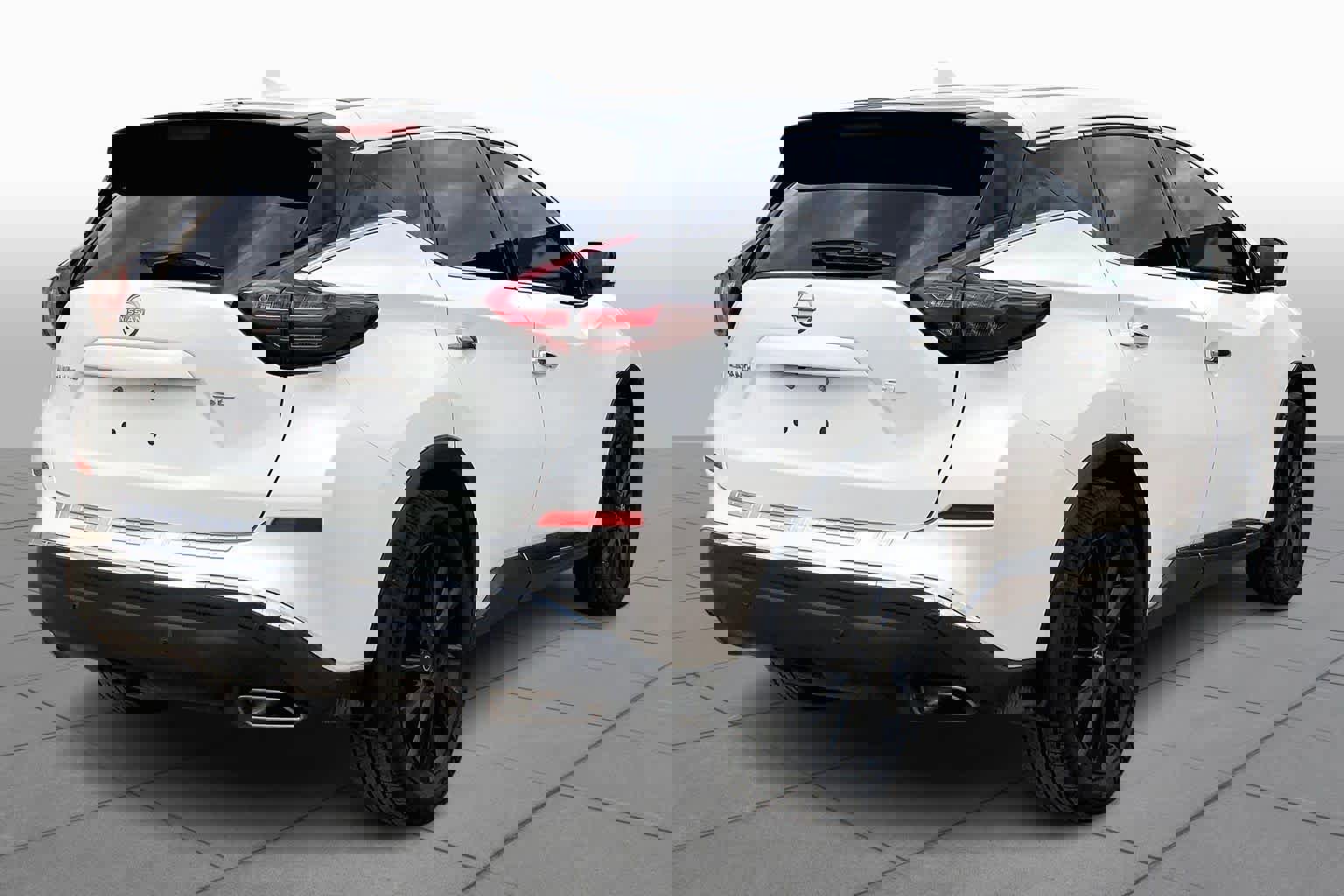 Used 2023 Nissan Murano SL w/ SL Moonroof Package image 3