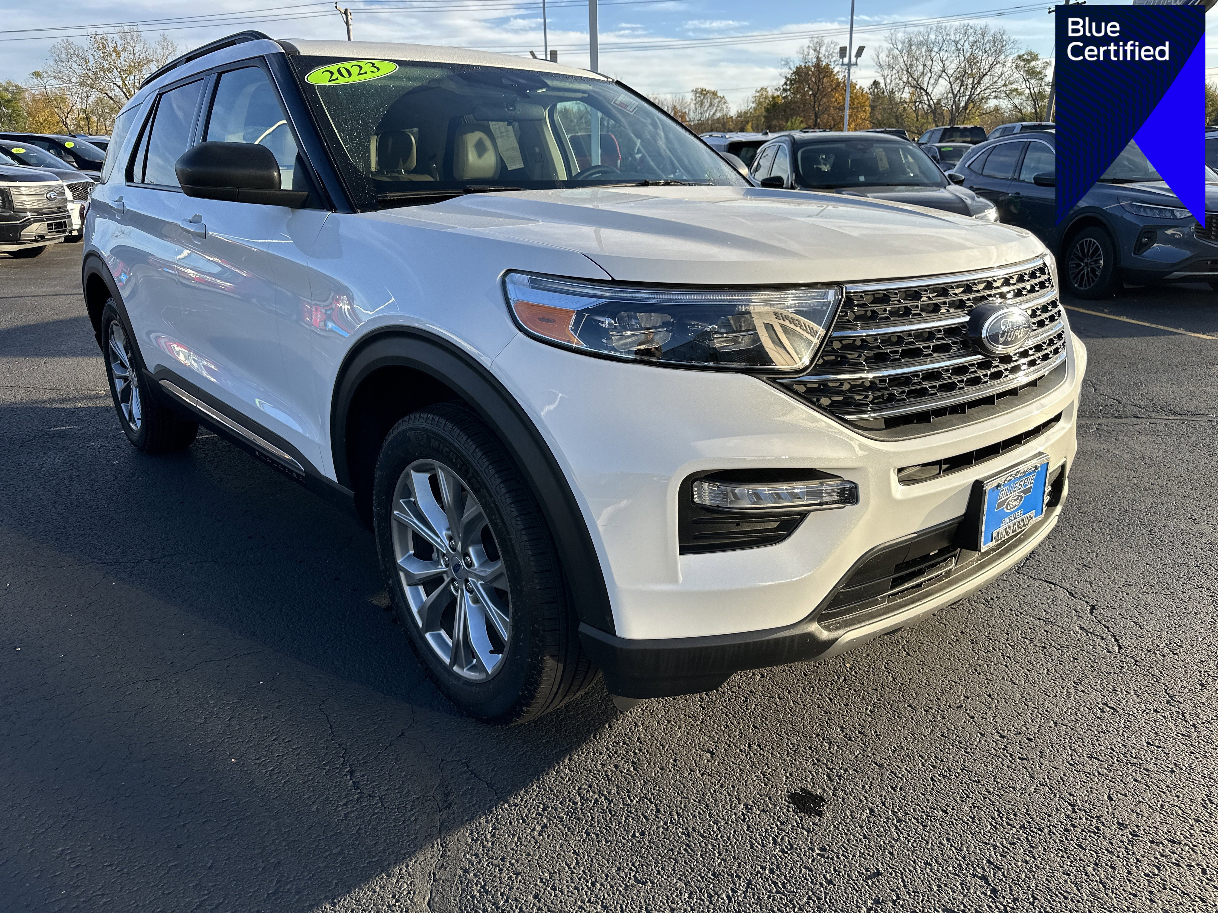 Certified 2023 Ford Explorer XLT w/ Equipment Group 202A image 1