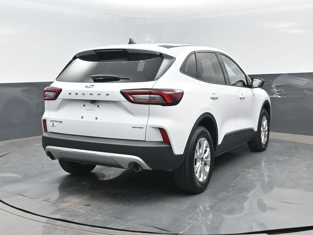 Certified 2025 Ford Escape Active AWD/4WD image 18
