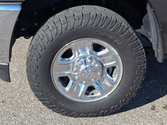 Used 2024 RAM 2500 Tradesman w/ Chrome Appearance Group AWD/4WD image 12