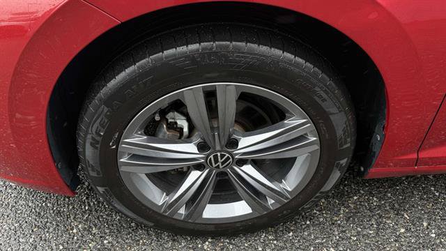 Used 2023 Volkswagen Jetta SE FWD image 35
