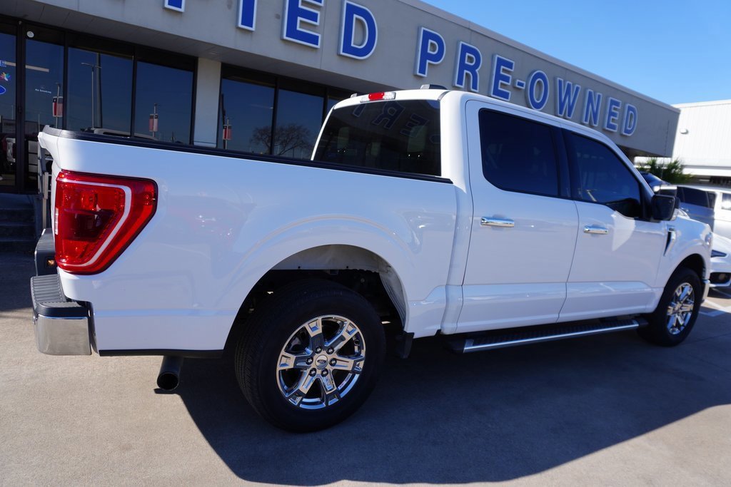 Certified 2022 Ford F150 XLT w/ Equipment Group 302A High image 4