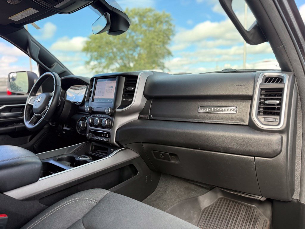 Used 2022 RAM 1500 Big Horn AWD/4WD image 14