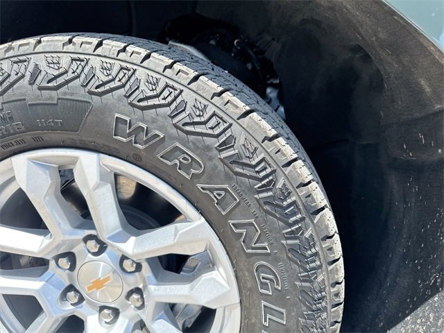 Used 2025 Chevrolet Silverado 1500 LT w/ Z71 Off-Road Package image 39