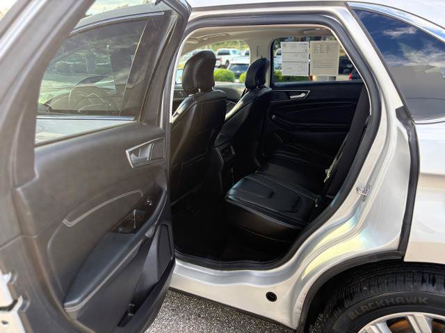 Certified 2019 Ford Edge Titanium w/ Equipment Group 301A FWD image 26