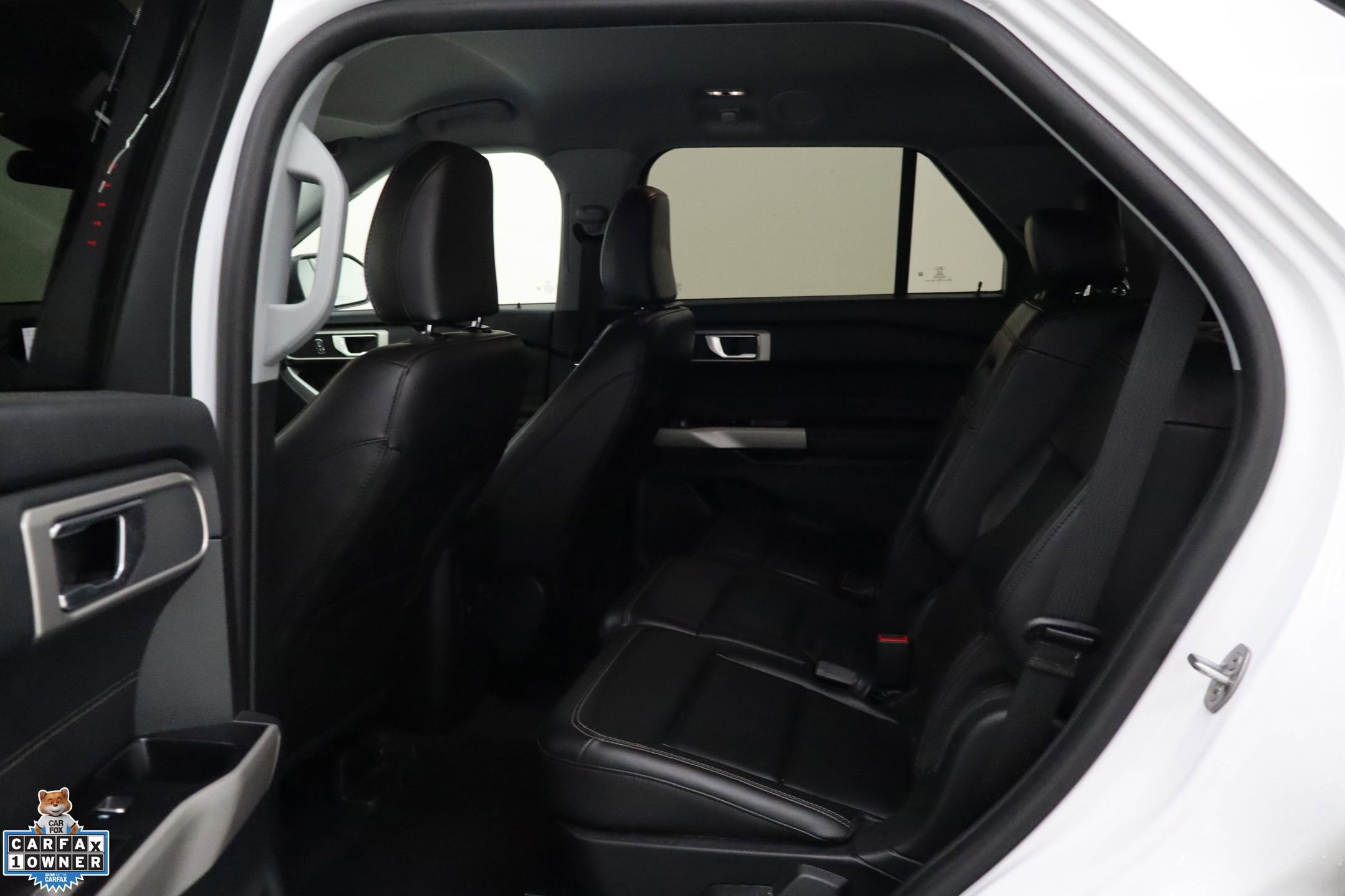 Certified 2024 Ford Explorer XLT w/ Equipment Group 202A image 26