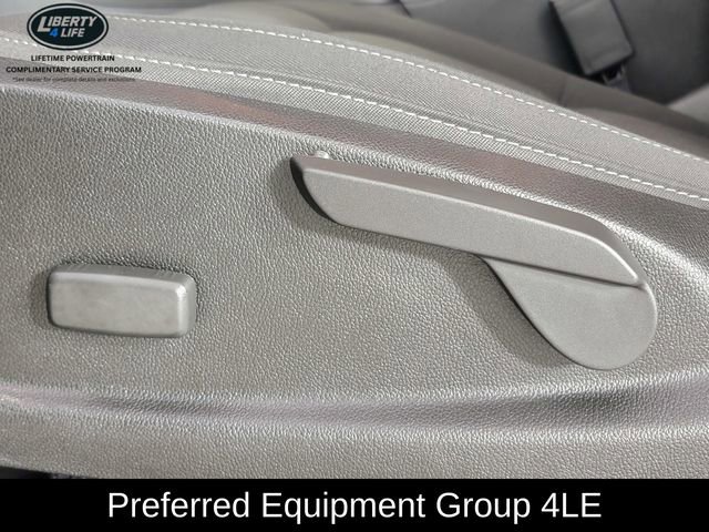 Used 2020 GMC Canyon SLE w/ SLE Convenience Package image 14