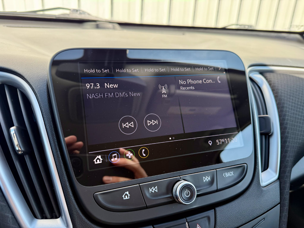 Used 2020 Chevrolet Malibu LS FWD image 27