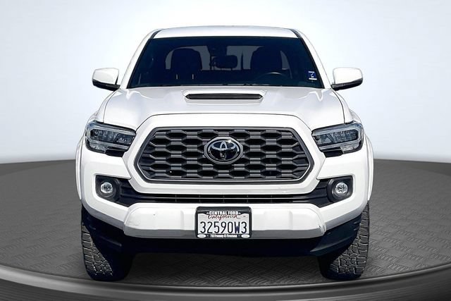 Used 2023 Toyota Tacoma 4x4 Double Cab image 3