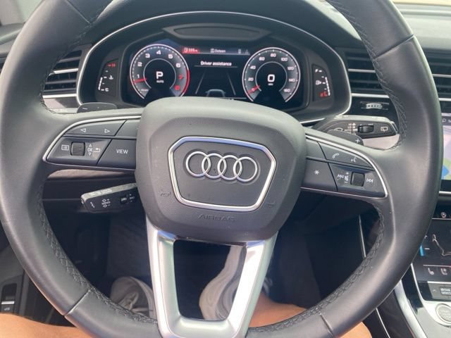 Used 2022 Audi Q8 Premium Plus w/ Premium Plus Package AWD/4WD image 16