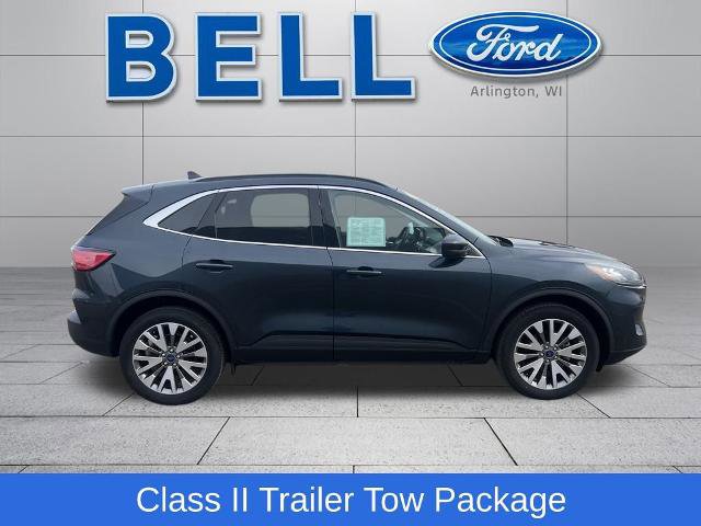 Certified 2022 Ford Escape Titanium w/ Class II Trailer Tow Package image 2