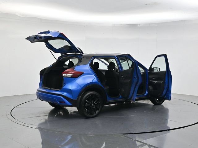 Used 2023 Nissan Kicks SV FWD image 49