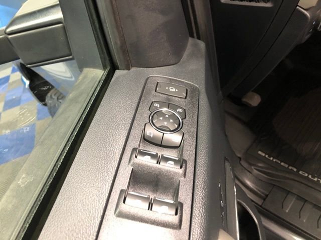 Certified 2022 Ford F250 Lariat w/ Lariat Ultimate Package image 24