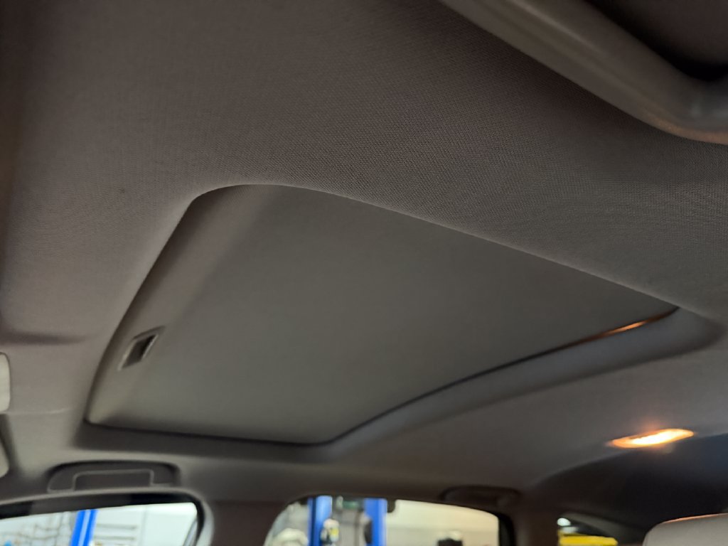 Used 2020 Honda CR-V EX-L image 18
